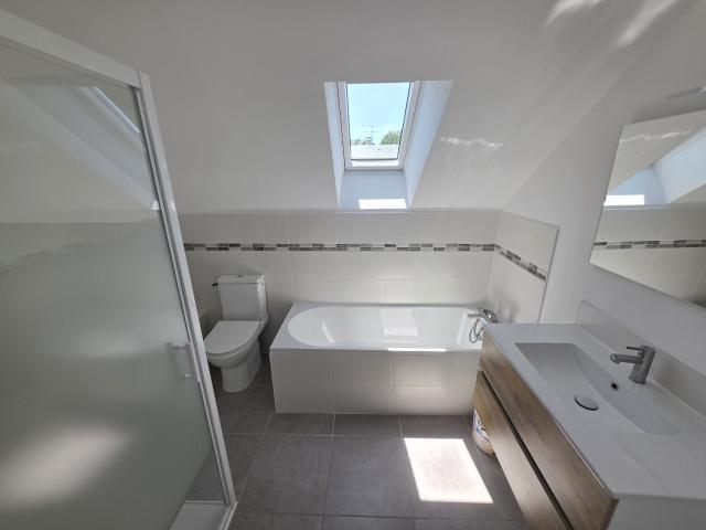 Maison 5 pièces, 145 m² à louer à Flavin 12450