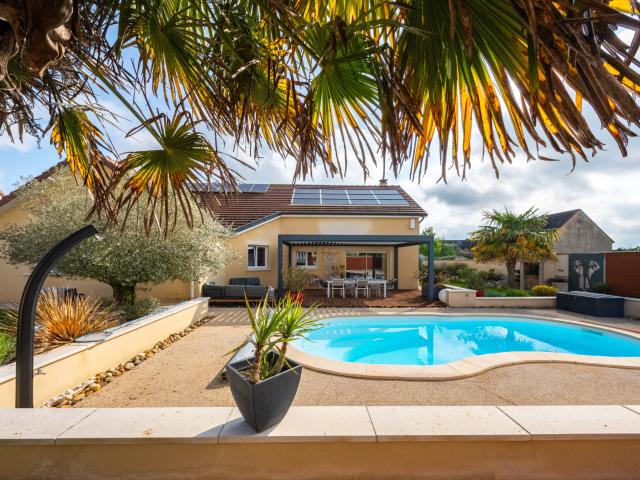 Maison 5 pièces 146 m²