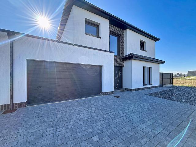 Maison 5 pièces 146 m²