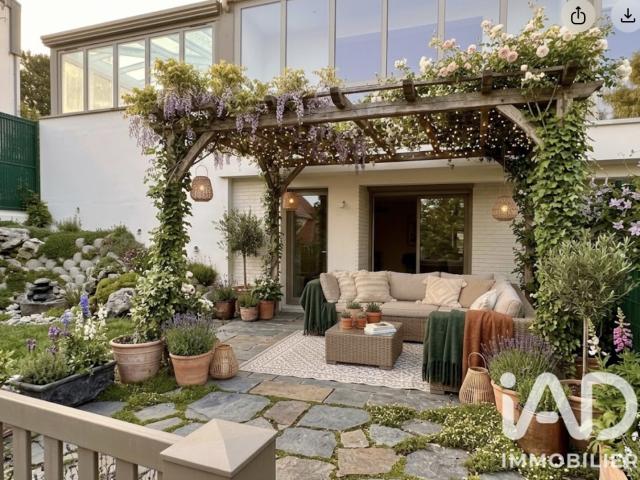 Maison 5 pièces 146 m²