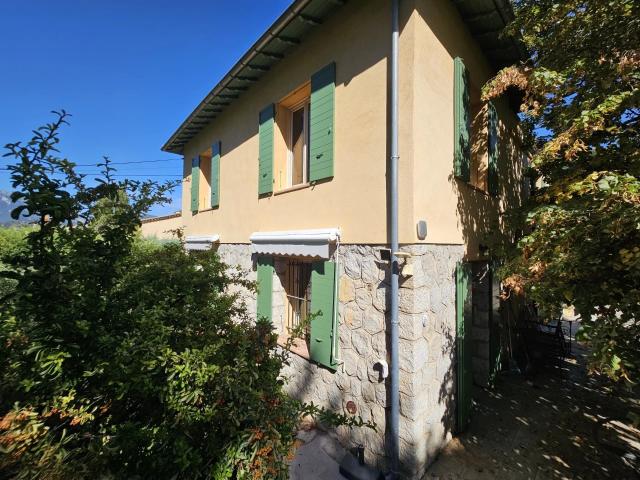 Maison 5 pièces 146 m²