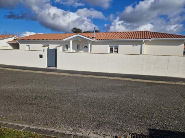 Maison 5 pièces 146 m²