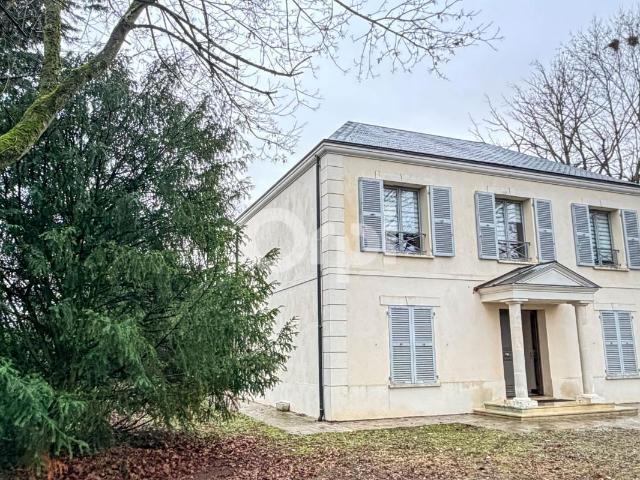 Maison 5 pièces 146 m²
