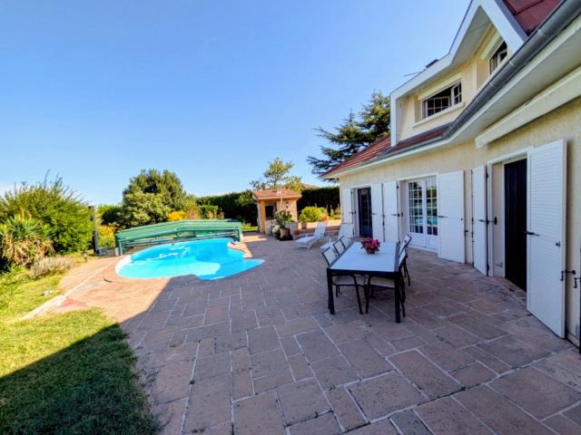 Maison 5 pièces 146 m²