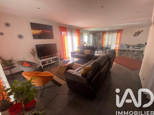 Maison 5 pièces 146 m²