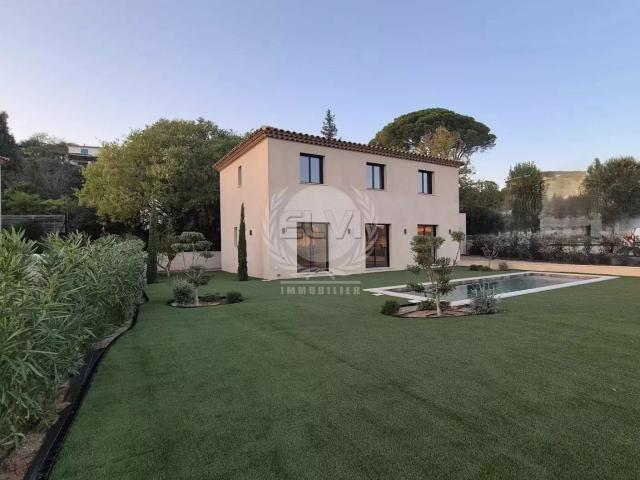 Maison 5 pièces 146 m²