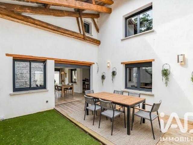 Maison 5 pièces 146 m²