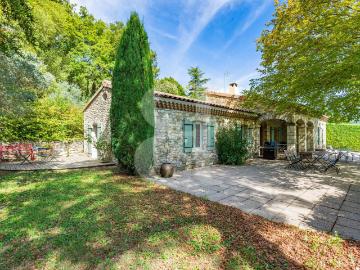 Maison 5 pièces 146 m²