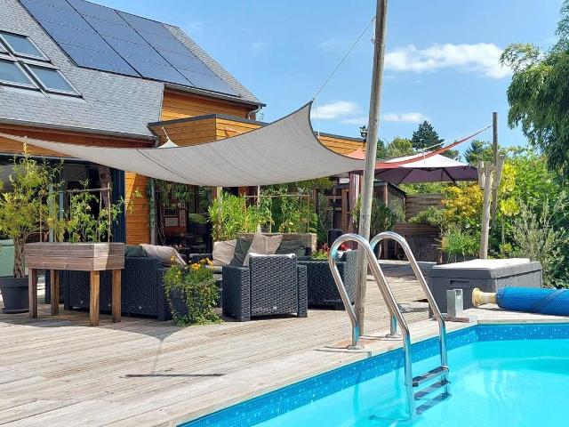 Maison 5 pièces 146 m²