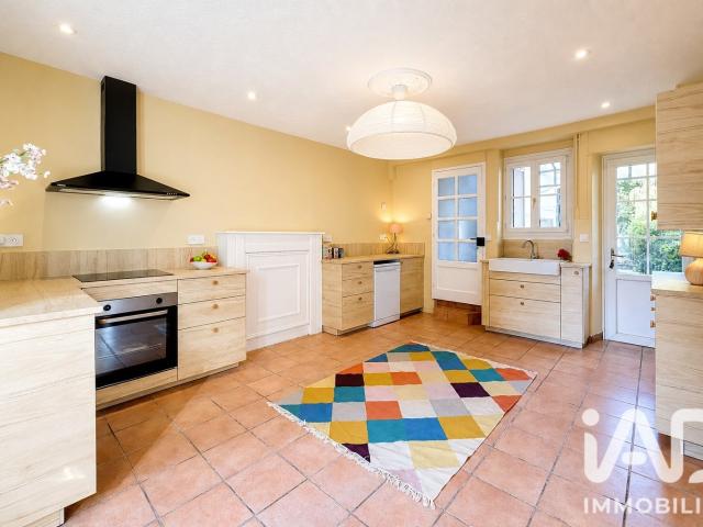 Maison 5 pièces 146 m²