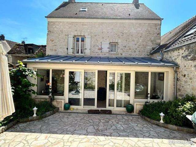 Maison 5 pièces 147 m²