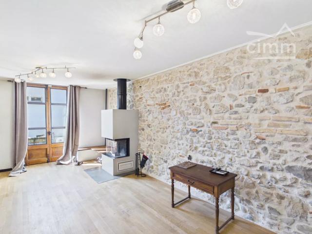 Maison 5 pièces 147 m²