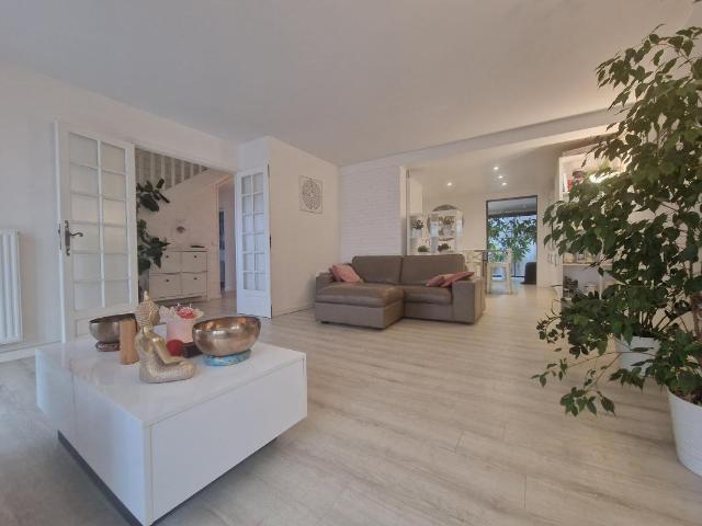 Maison 5 pièces 147 m²