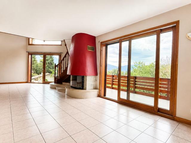Maison 5 pièces 147 m²