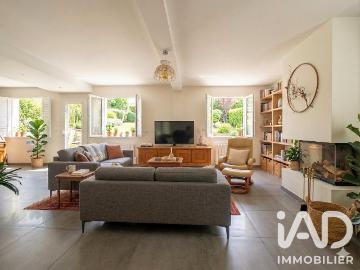 Maison 5 pièces 147 m²