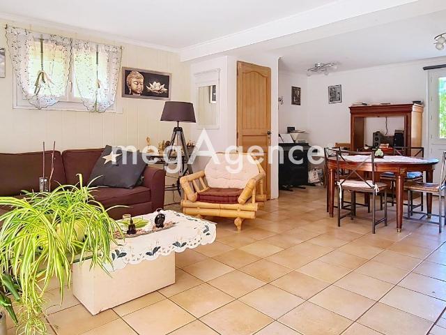 Maison 5 pièces 147 m²