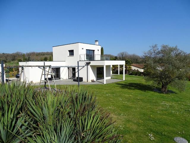 Maison 5 pièces 147 m²