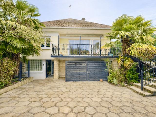 Maison 5 pièces 147 m²