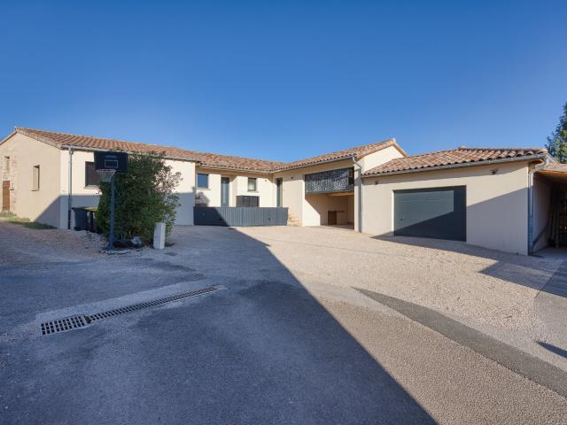 Maison 5 pièces 147 m²