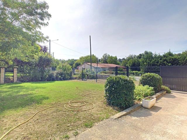Maison 5 pièces, 147 m² à louer à Ayguesvives 31450