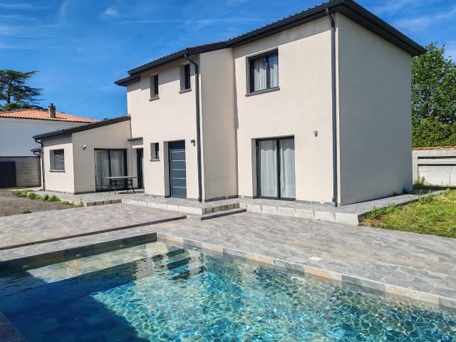Maison 5 pièces 148 m²