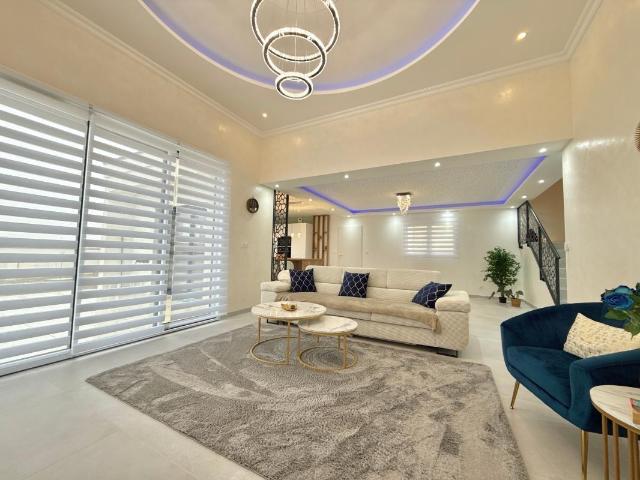 Maison 5 pièces 149 m²