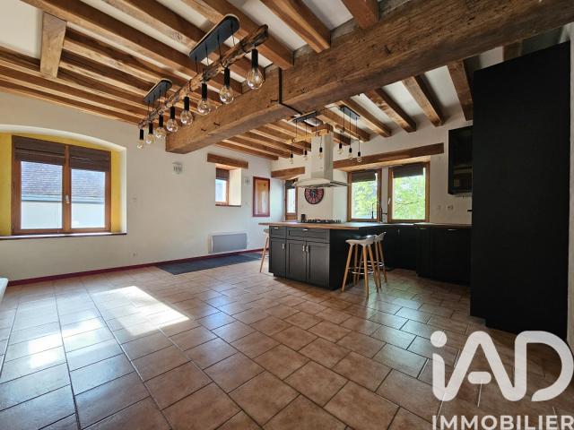 Maison 5 pièces 140 m²