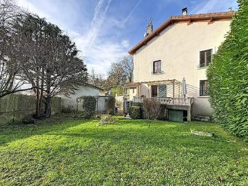 Maison 5 pièces 140 m²