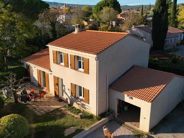 Maison 5 pièces 140 m²