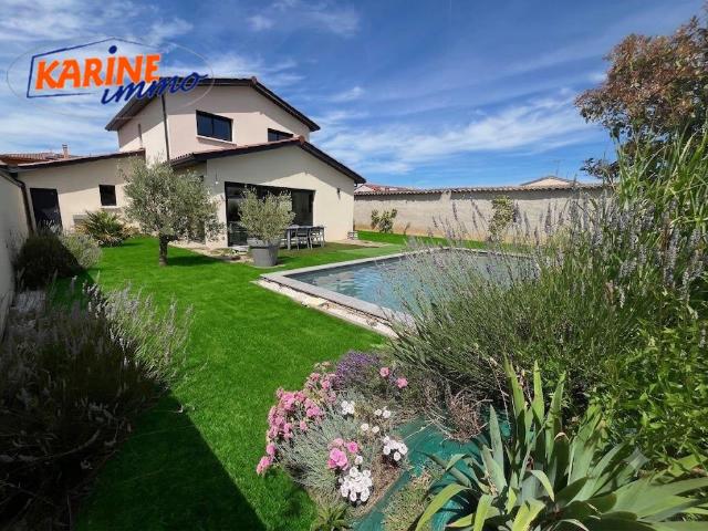 Maison 5 pièces 140 m²