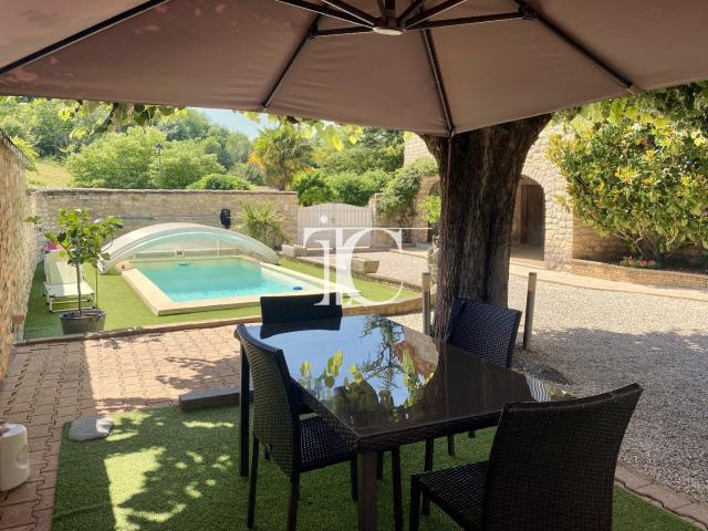Maison 5 pièces 140 m²