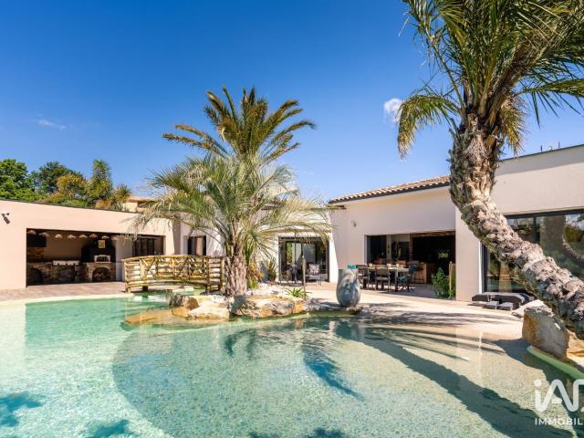 Maison 5 pièces 140 m²