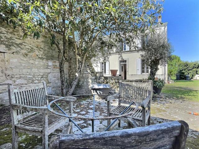 Maison 5 pièces 140 m²