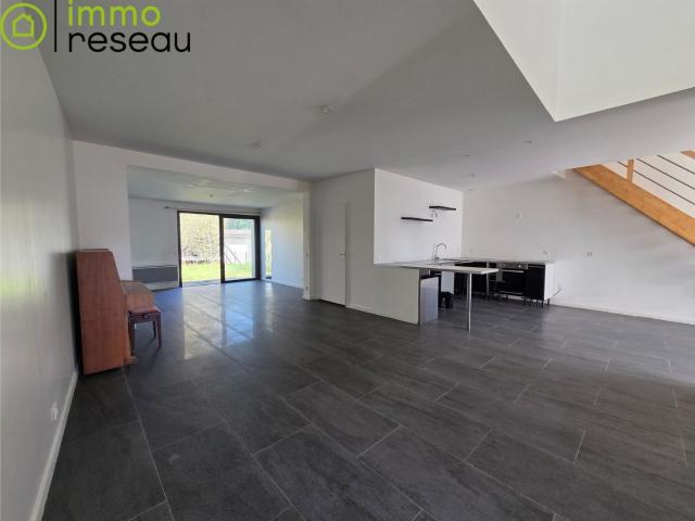 Maison 5 pièces 140 m²