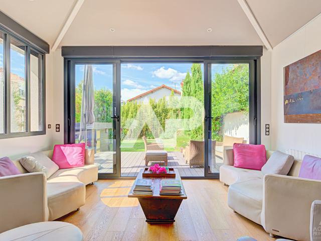 Maison 5 pièces 140 m²