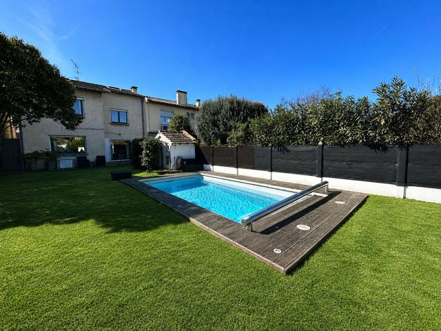 Maison 5 pièces 140 m²