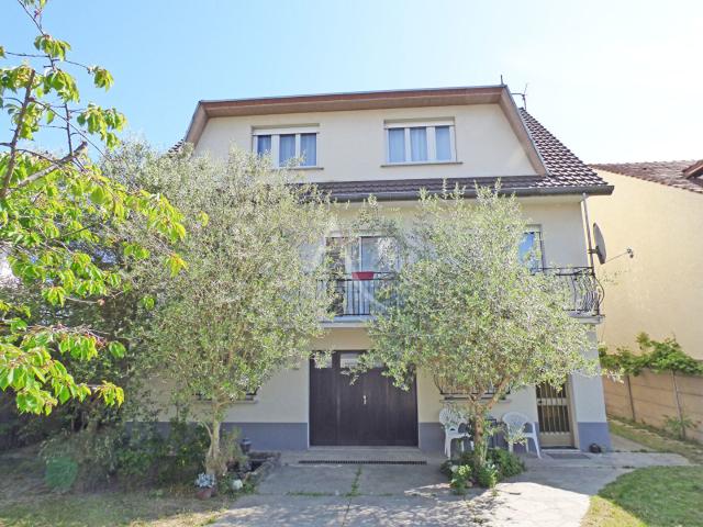 Maison 5 pièces 140 m²