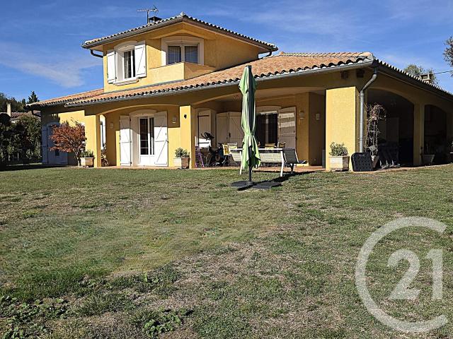 Maison 5 pièces 140 m²