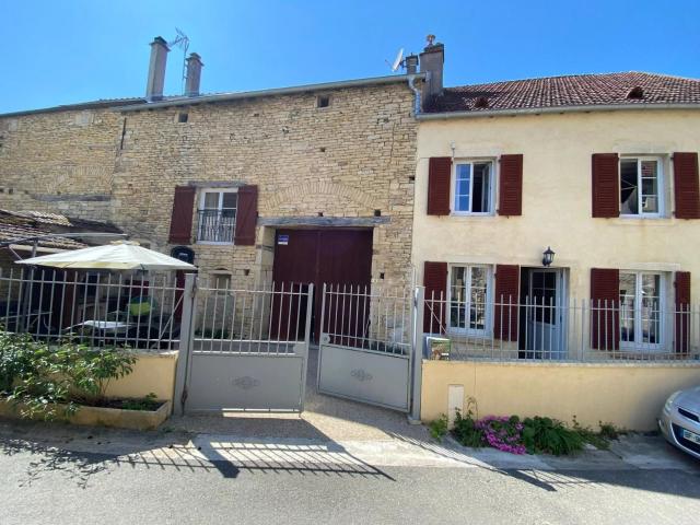 Maison 5 pièces 140 m²