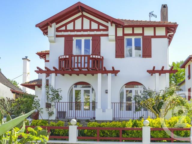 Maison 5 pièces 140 m²