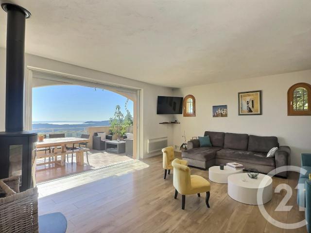 Maison 5 pièces 140 m²