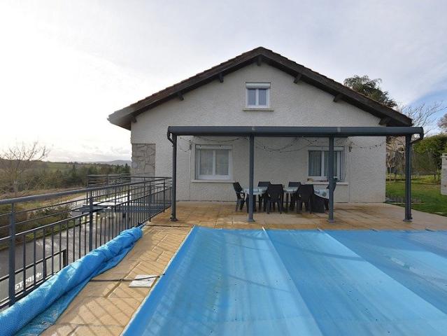Maison 5 pièces 140 m²