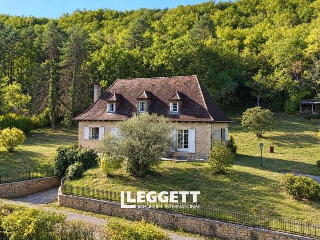Maison 5 pièces 140 m²