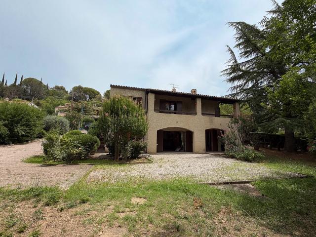 Maison 5 pièces 140 m²