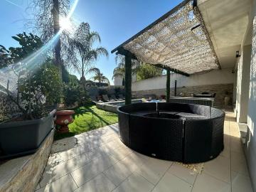 Maison 5 pièces 140 m²