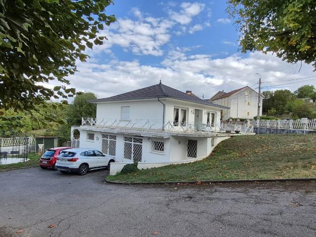 Maison 5 pièces 140 m²