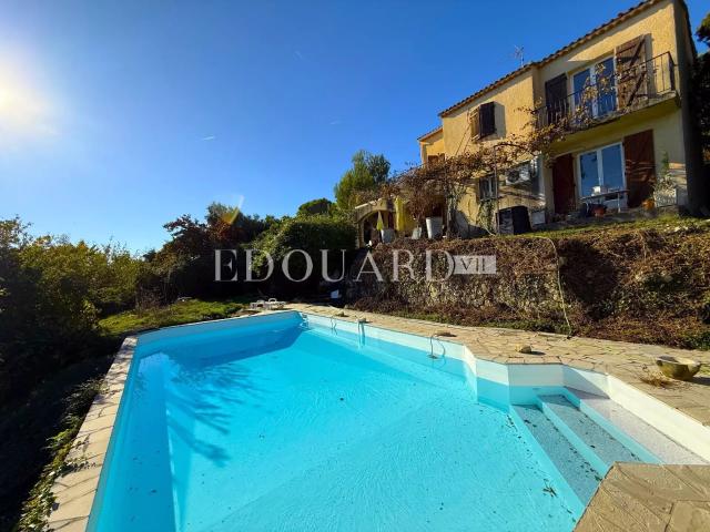 Maison 5 pièces 140 m²