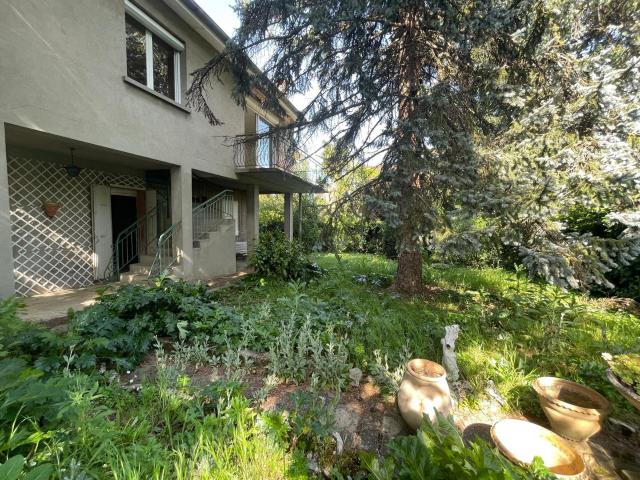 Maison 5 pièces 140 m²