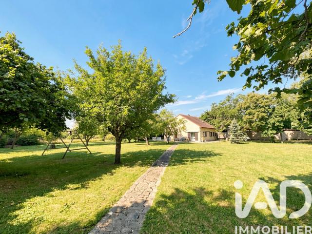 Maison 5 pièces 140 m²