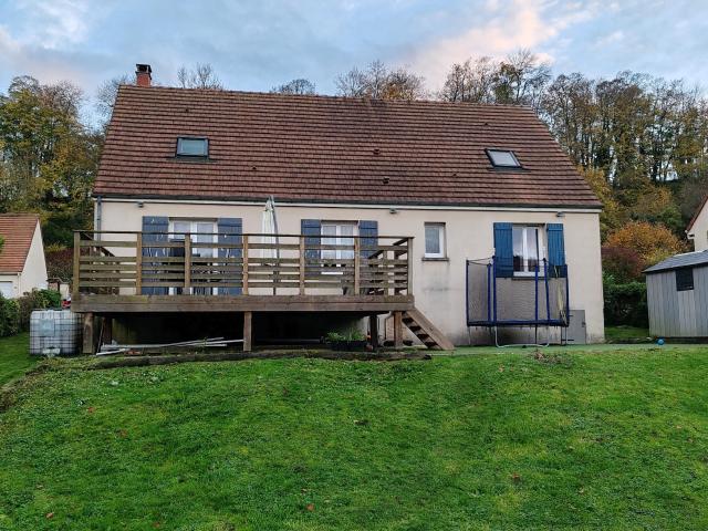 Maison 5 pièces 140 m²